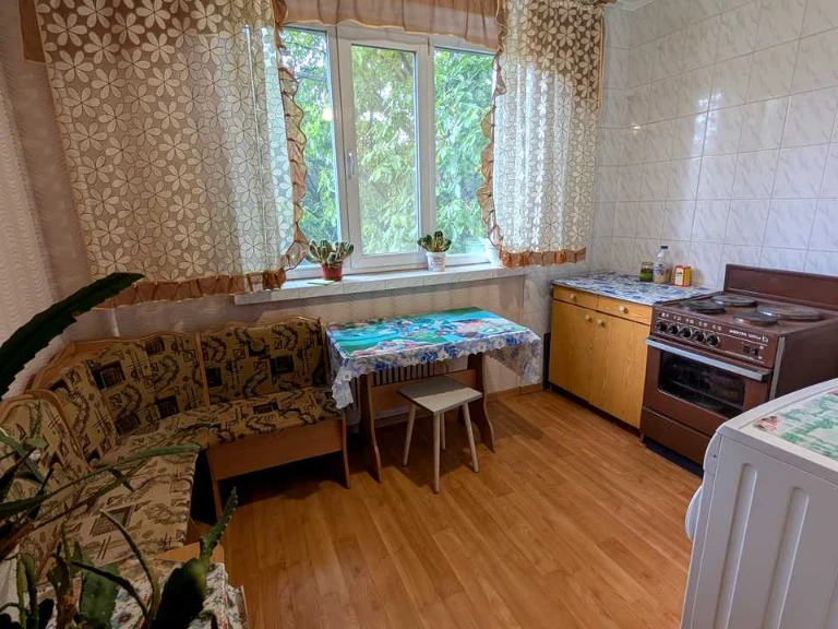 Квартира. Харків, Саперна вул.