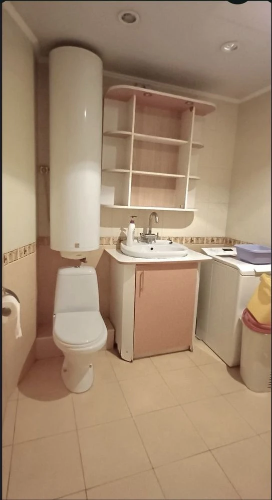 Квартира 3 кімнати, м.Захисників Украіни