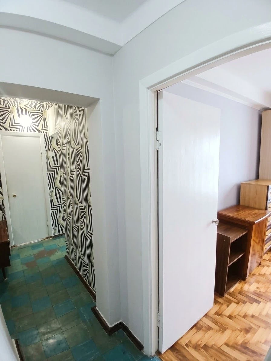 Продається 2х кім. квартира 16500у.е(Пархоменко)
