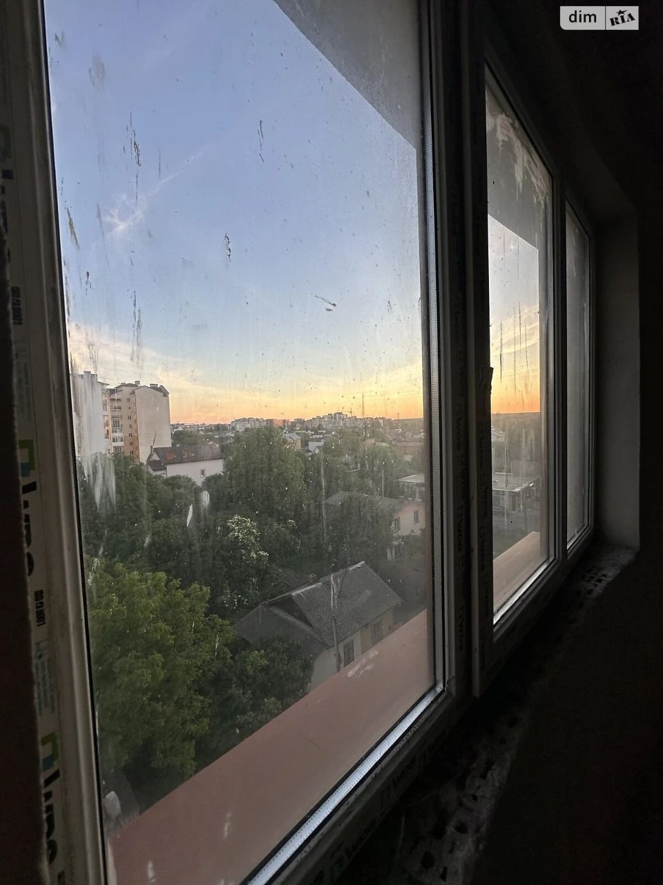 Продаж Квартира Брати