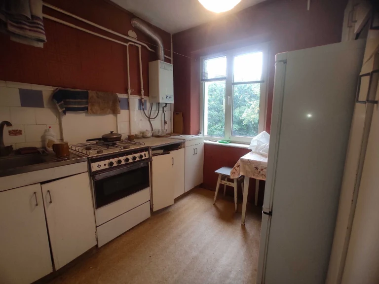 $65,000, 2-room apartment, Tarnavsky Street