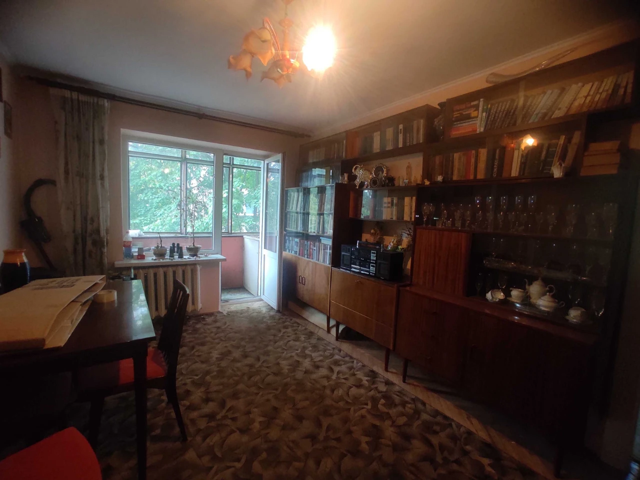 $65,000, 2-room apartment, Tarnavsky Street
