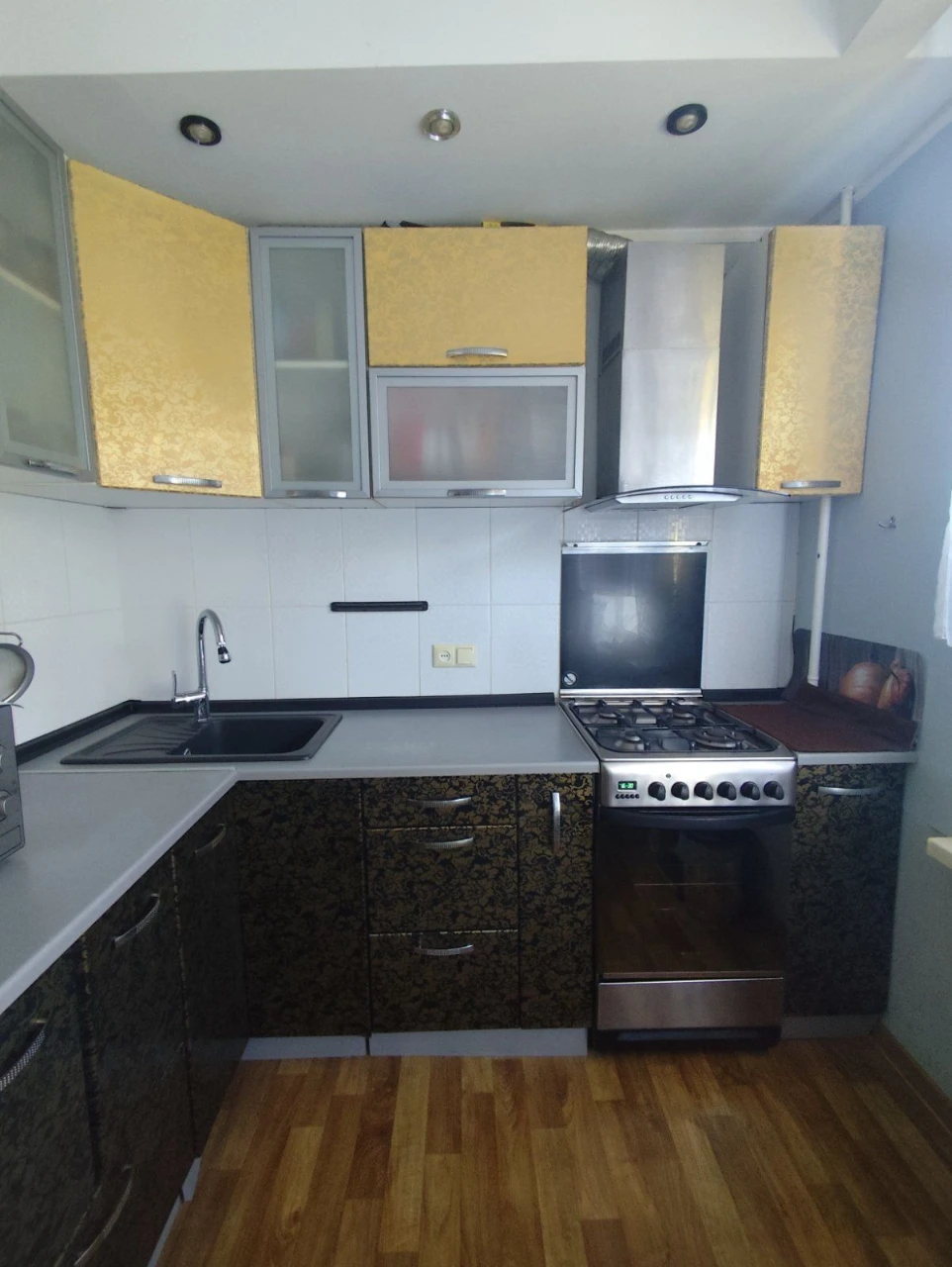 Sale of a 2-bedroom apartment on Pavlo Glazovy Street