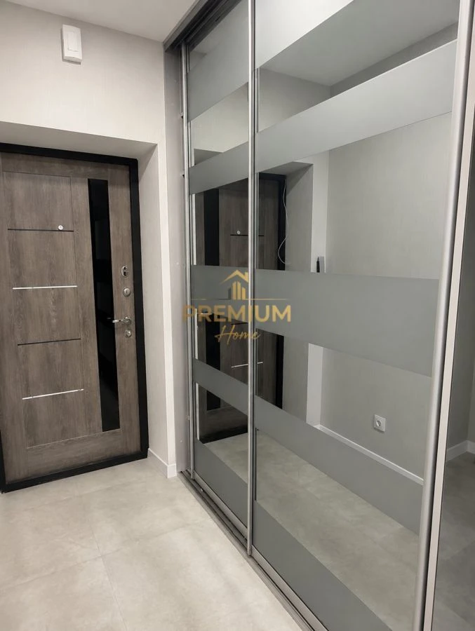 Продаж 2-кімн. квартири на Академіка Гнатюка, Новий Світ