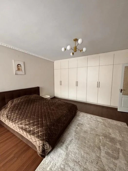 1-room apartment for sale in Galitsky Lev residential complex / 60 sq.m / st.