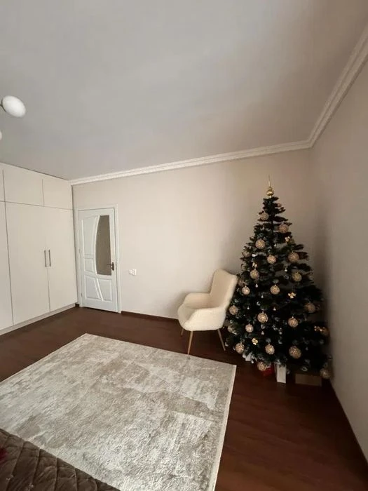 1-room apartment for sale in Galitsky Lev residential complex / 60 sq.m / st.