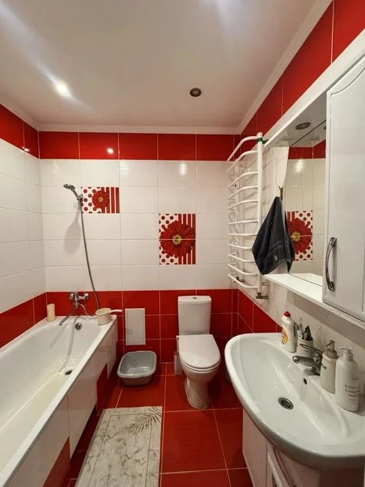 1-room apartment for sale in Galitsky Lev residential complex / 60 sq.m / st.