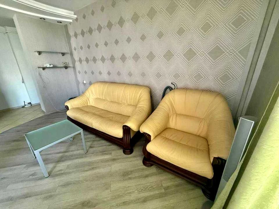 Квартира. Харків, Героїв Харкова просп.