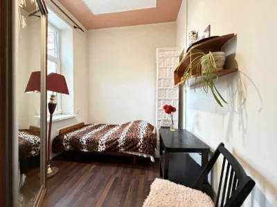 Austrian House, Chuprynka Street, 25 - 4-room apartment with a balcony.
