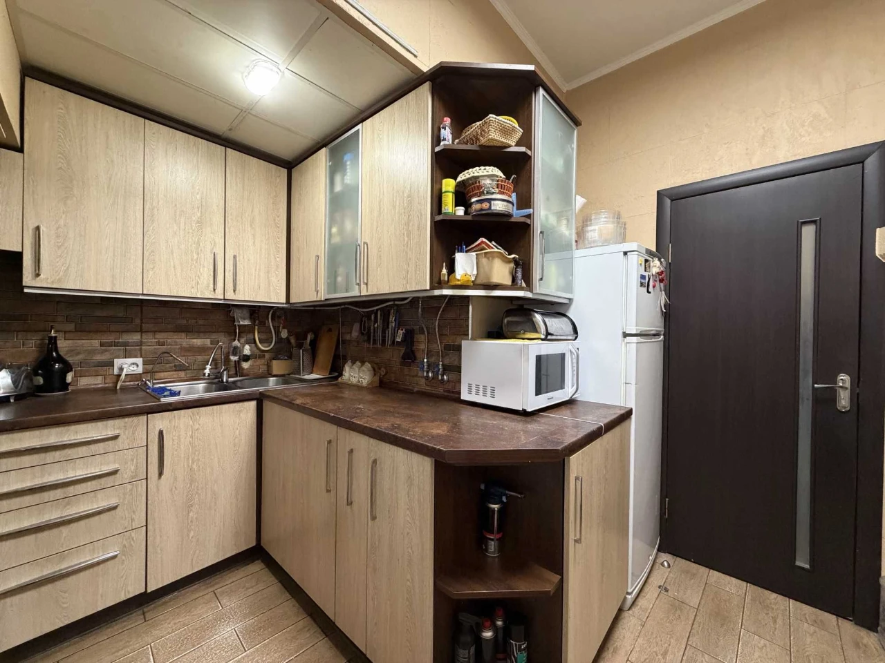 Austrian House, Chuprynka Street, 25 - 4-room apartment with a balcony.
