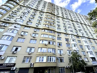 Квартира. Одеса, Бреуса вул.