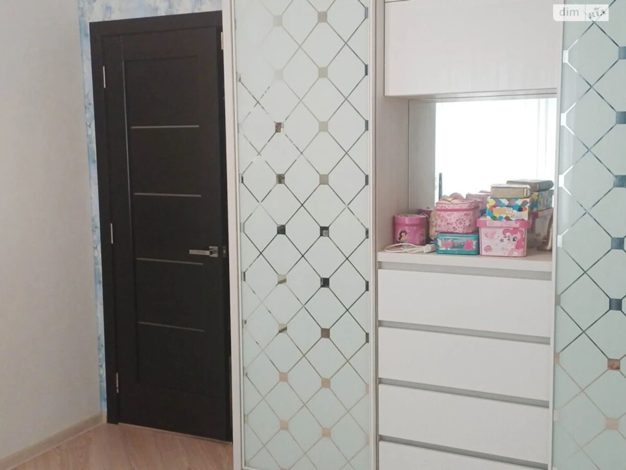 Продаж Квартира Комунарський