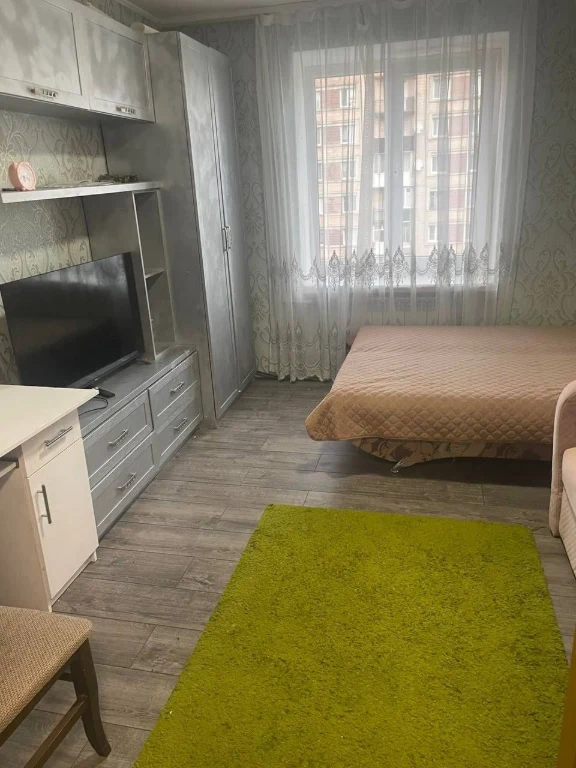 Продаж кімнати в  квартирі