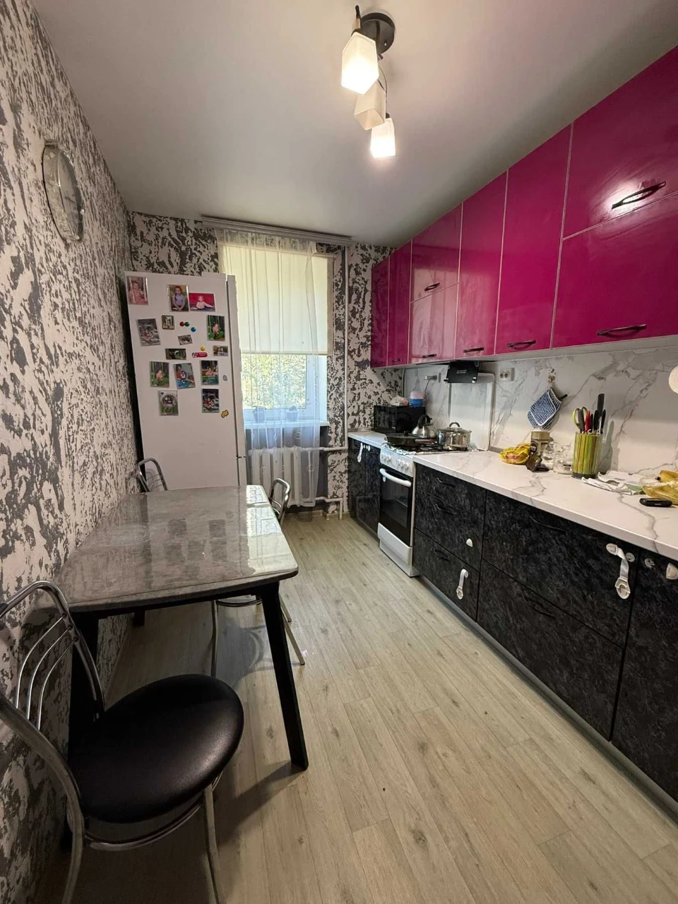 Продам 3 кімнатну квартиру в ЖК Пентагон на Бочарова. Цеглян
