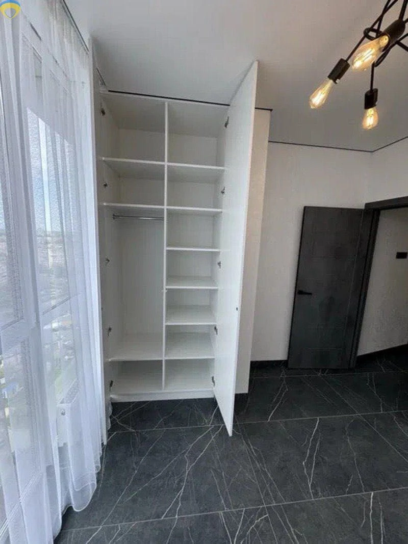 продажа 2-к кв / 42 кв.м / жк Приморские сады