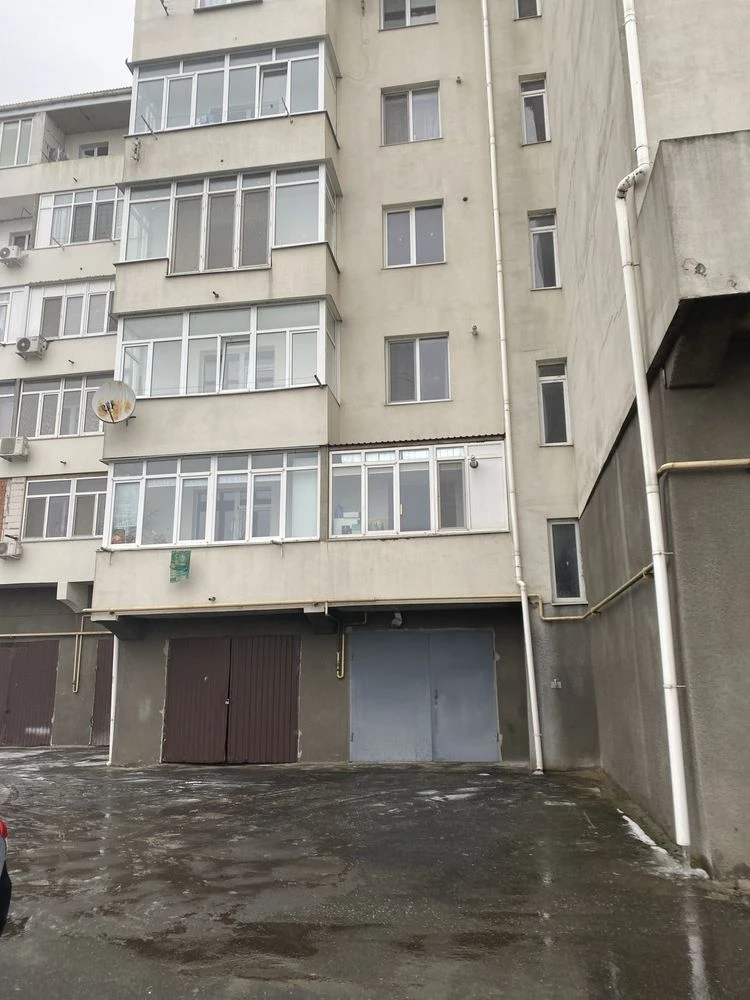 Продам /сдам/ гараж, капитальный, ремонт, часть дома, 27м2,
