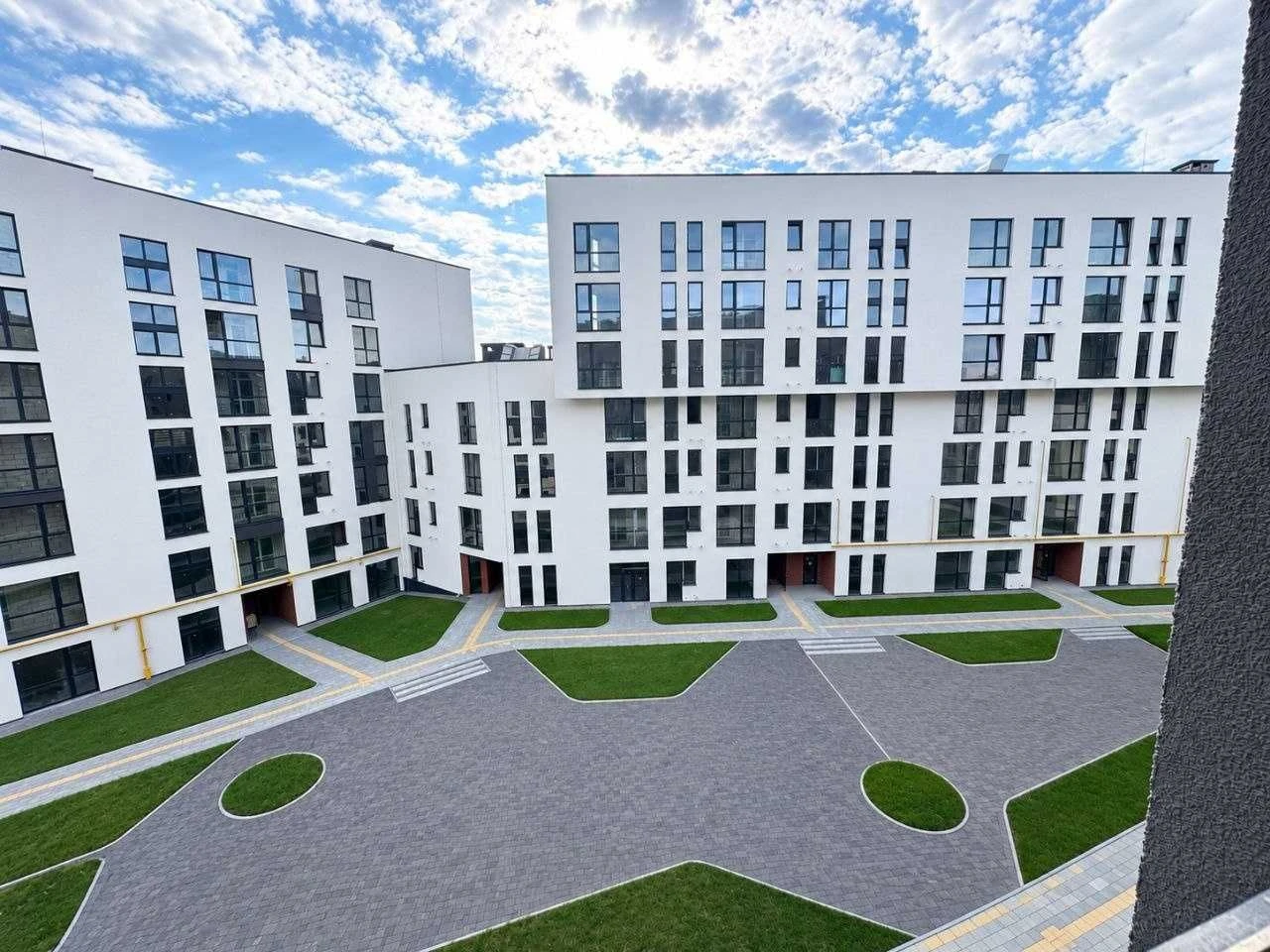 1-кімнатна квартира з газовим опаленням, готова до ремонту |