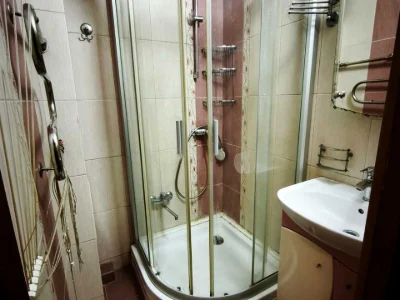 Квартира. Київ, Героїв Космосу вул.
