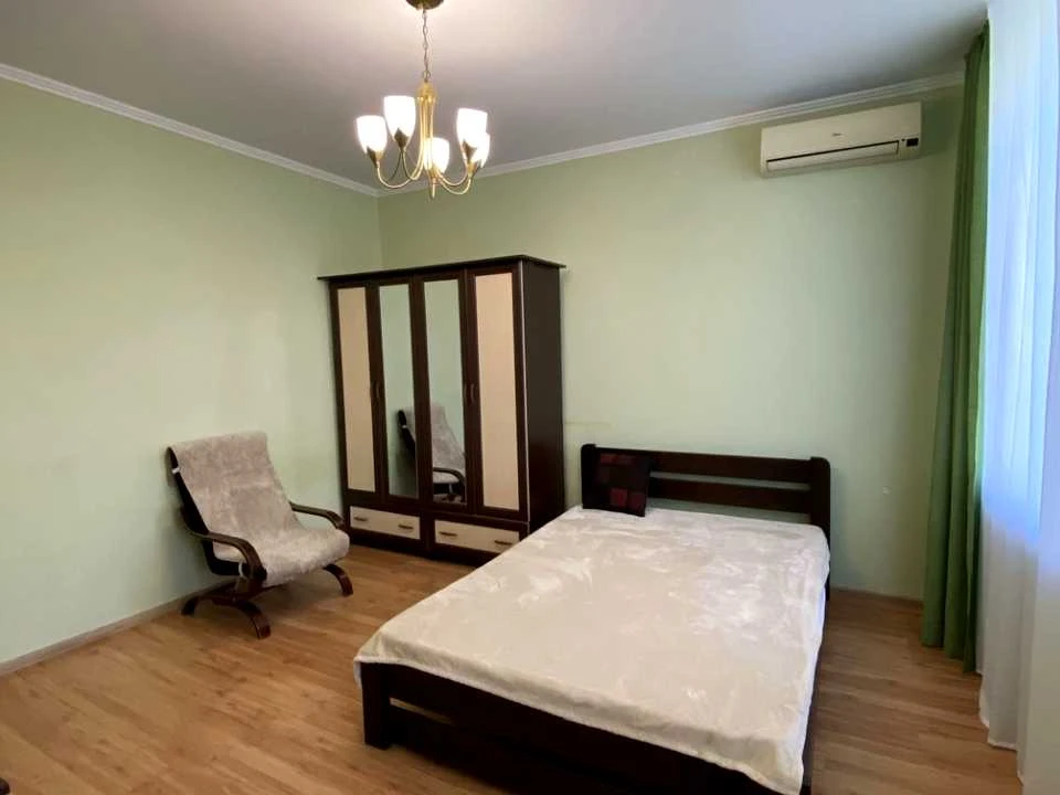 Квартира. Одеса, Пироговська вул.