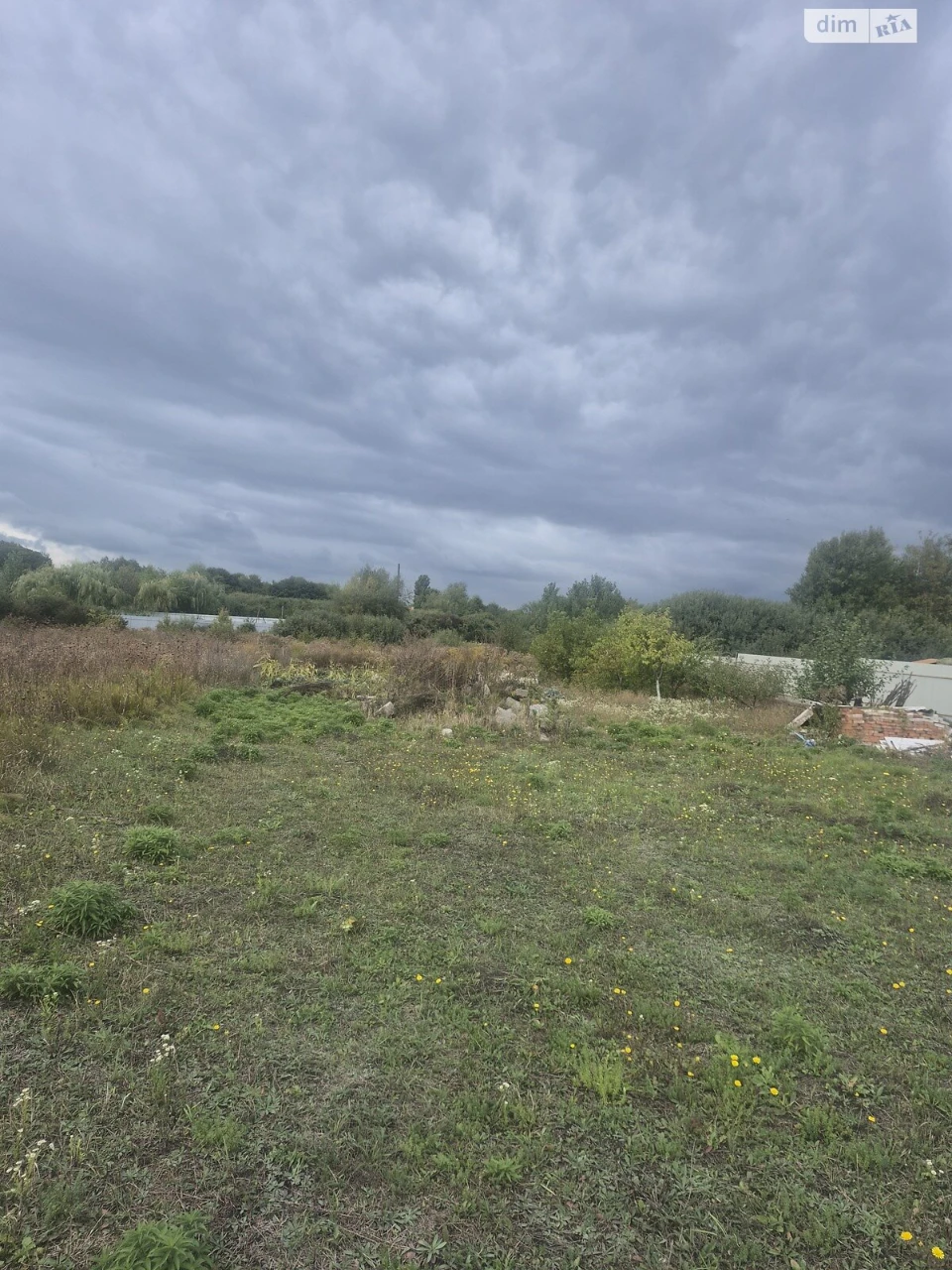Land for residential development, Zamostyan