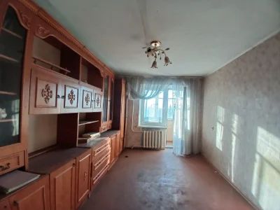 Продаю 2к/к  Кропивницкого  143а