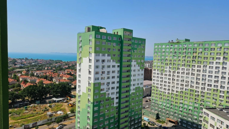 Терміново!! 2-х кім.кв. 64м2 з прекрасним видом на море ЖЕ О
