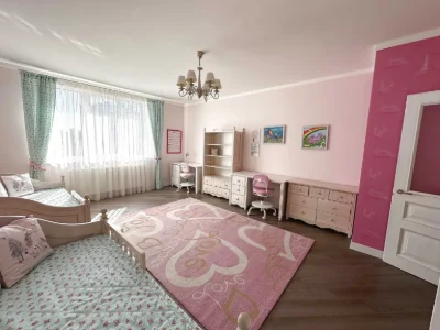 Продаж 3 кімнатної квартири 101 м² Майорівка Стешенка