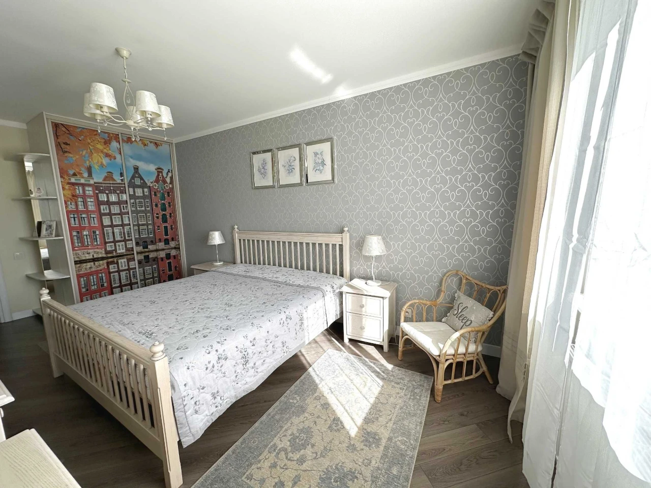 Продаж 3 кімнатної квартири 101 м² Майорівка Стешенка