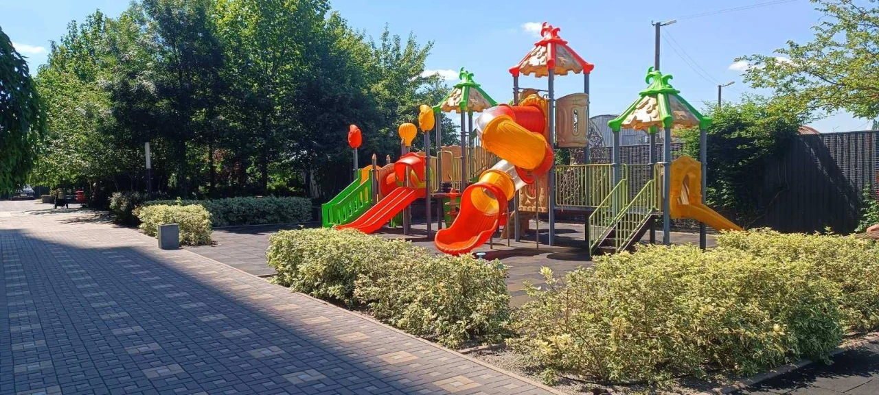 Продаж  1-кімн. кв-ри, 2 поверх, ЖК "Метрополія", м."Вирлиця