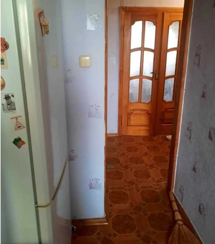 Продам 3комн.квартиру метро Защитников Украины.Героев Харько