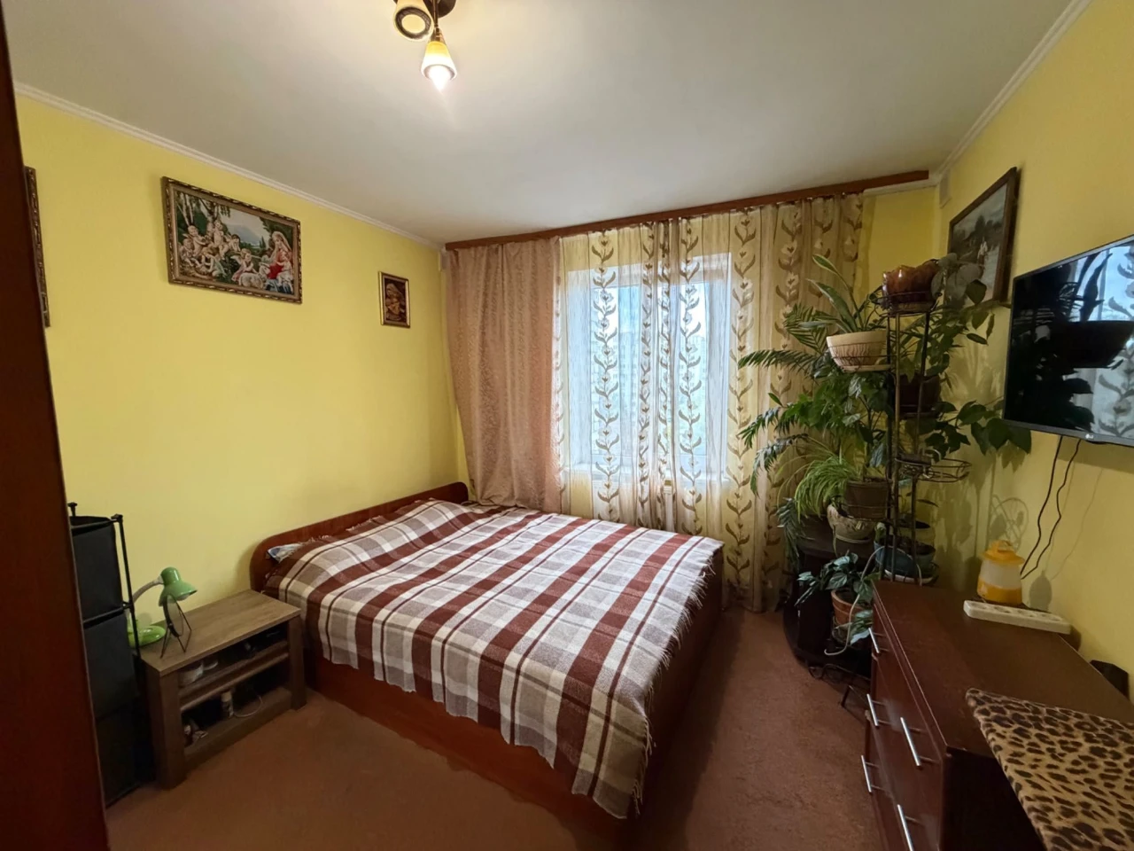 Продаж 3 кім. квартири вул. Під Голоском | вул. Малоголосків