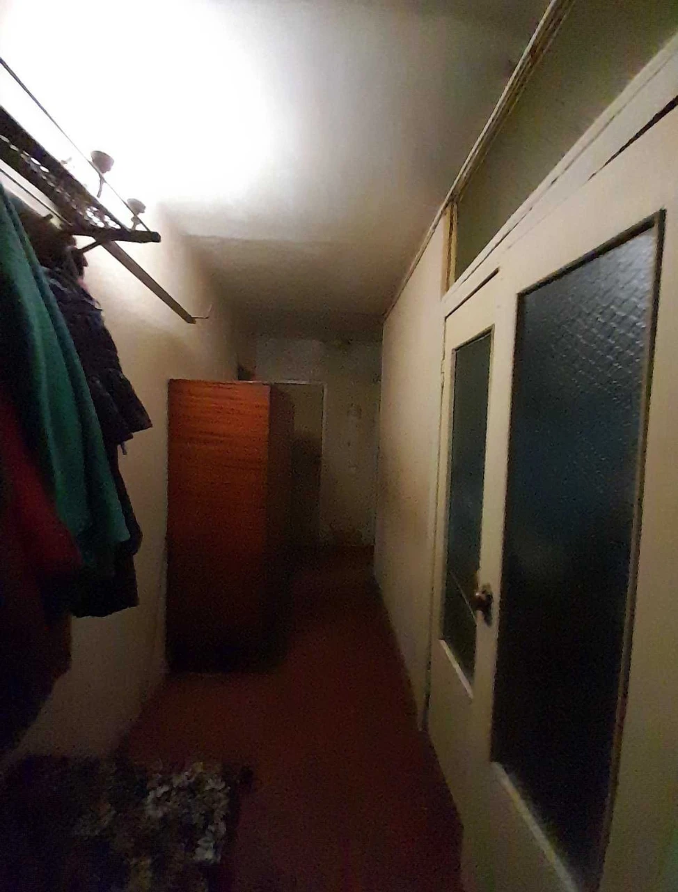 Продається трьохкімнатна кватира на Попова