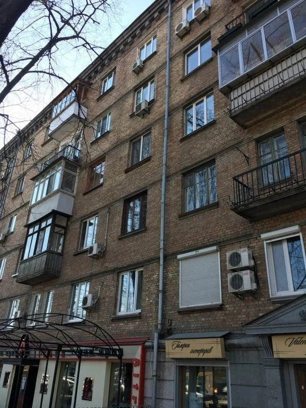 Оренда 1-кімнатної квартири 40 м², Дружби Народів бул., 21
