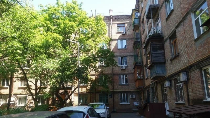 Оренда 1-кімнатної квартири 40 м², Дружби Народів бул., 21