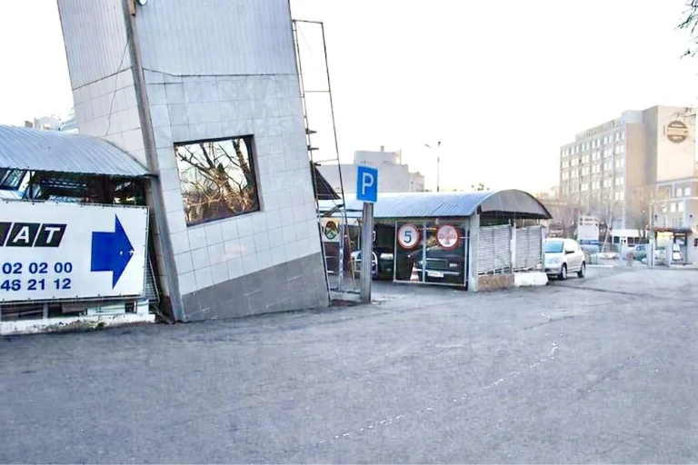 Продам паркоместо на стоянке Вузовский-1