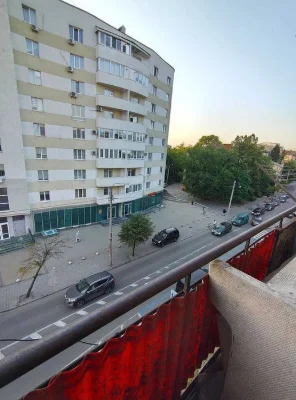 2к квартира під ремонт, вул. Мазепи, Флагман