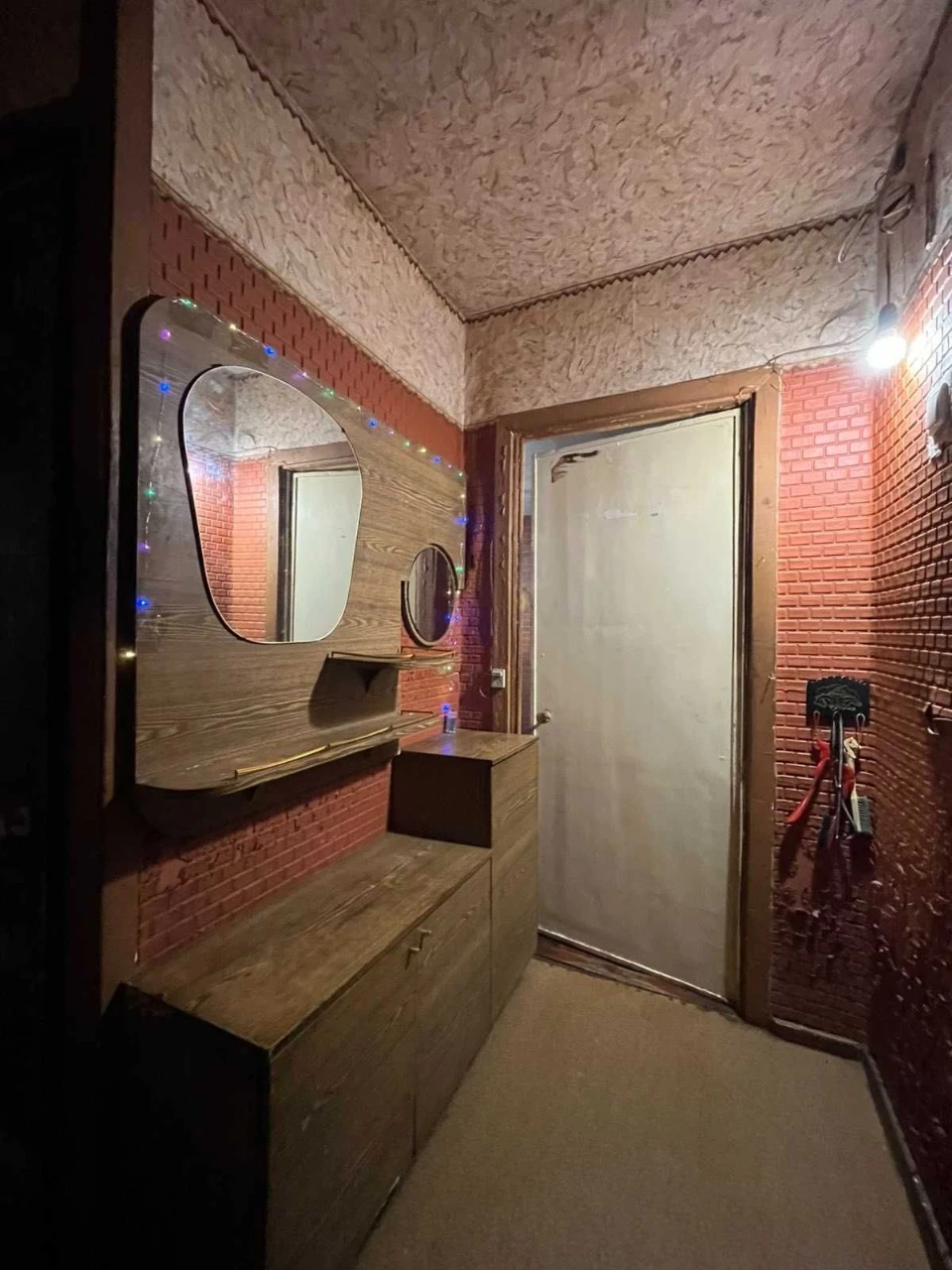 Two-bedroom apartment for sale on Heroes-Rescuers Street