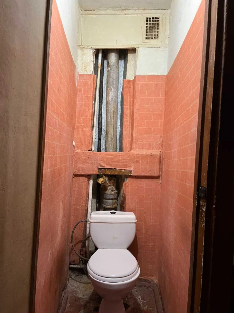 Two-bedroom apartment for sale on Heroes-Rescuers Street