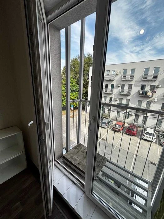 Renovated apartment 20 minutes from the center - Khadzhibeysky