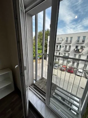 Renovated apartment 20 minutes from the center - Khadzhibeysky