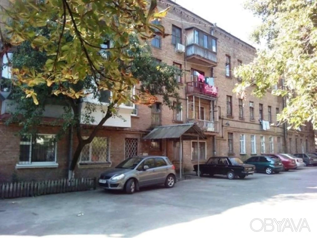 One-bedroom apartment in Kurenivka. Ground floor. Gas connection.