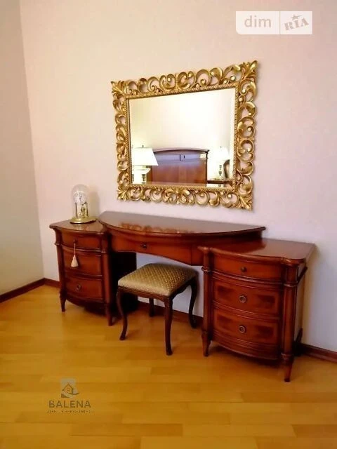 Long-term rental of a 2-bedroom apartment on Volodymyr Iasiuk Avenue