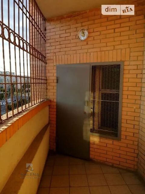 Long-term rental of a 2-bedroom apartment on Volodymyr Iasiuk Avenue