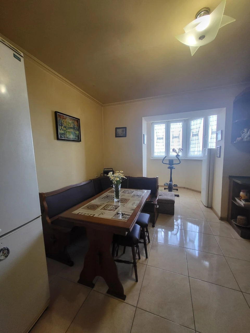 For Sale: 3-Bedroom Apartment on Levandivka, at Svity Lane