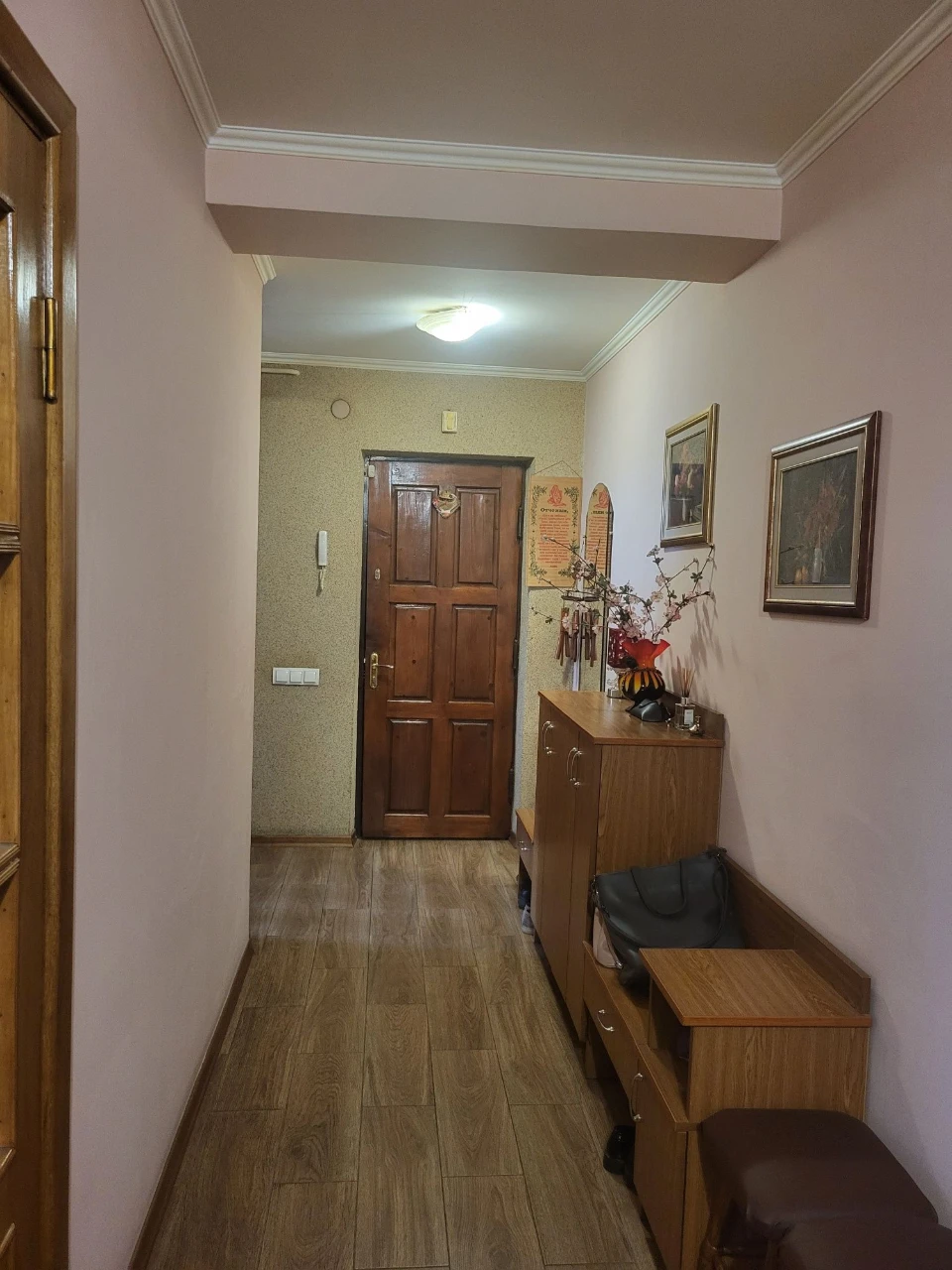 For Sale: 3-Bedroom Apartment on Levandivka, at Svity Lane