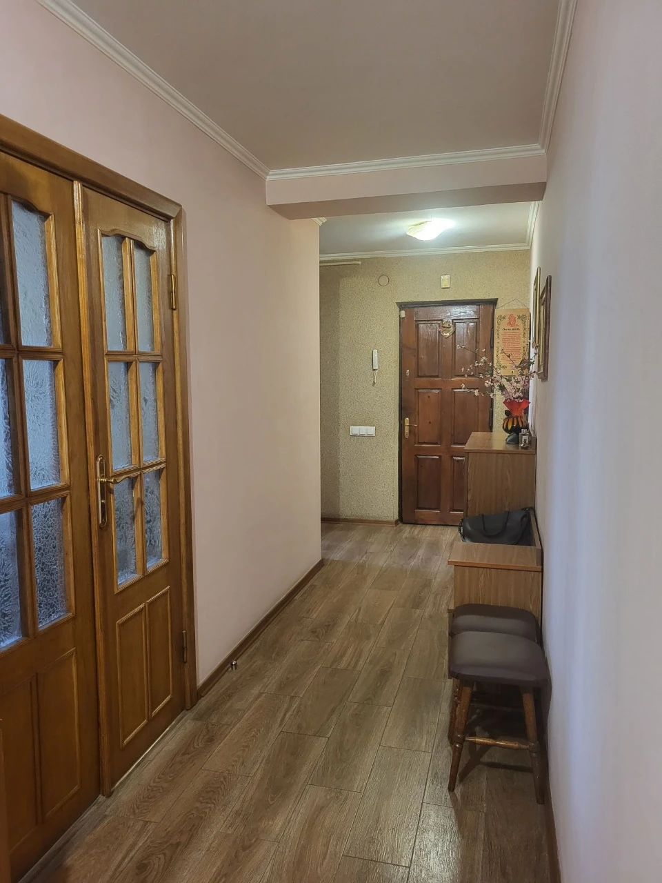For Sale: 3-Bedroom Apartment on Levandivka, at Svity Lane