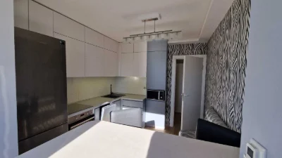 Продаж сучасної квартири на Позняках