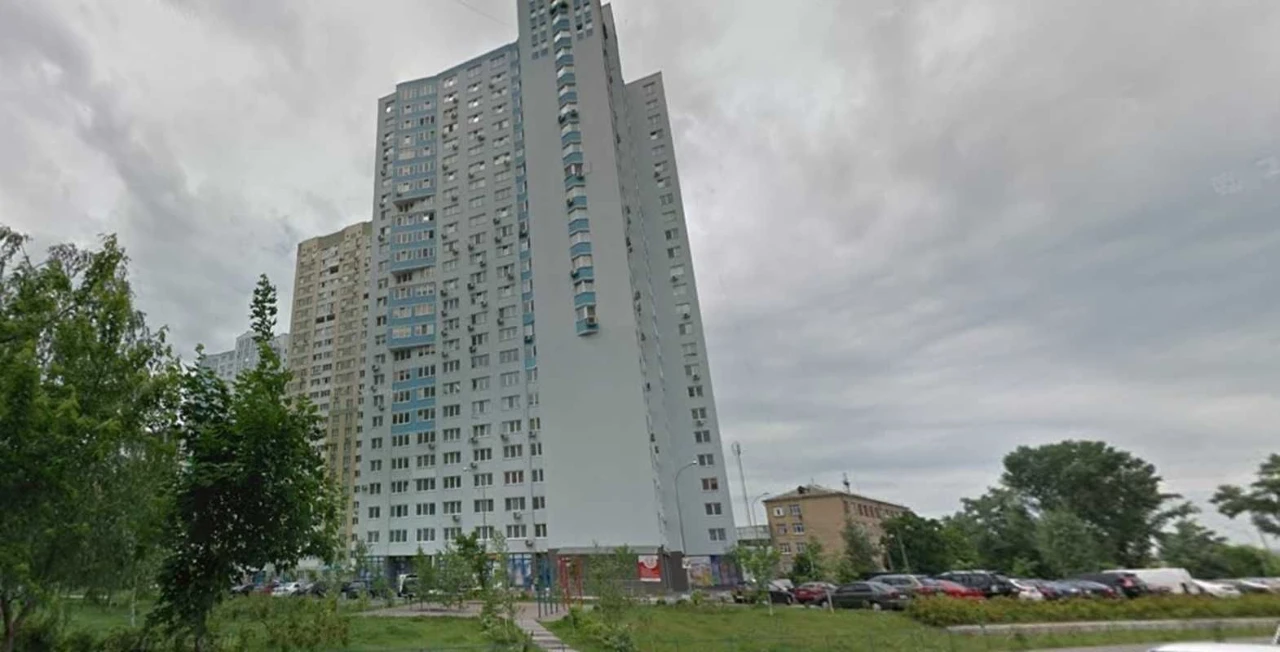 Продаж сучасної квартири на Позняках