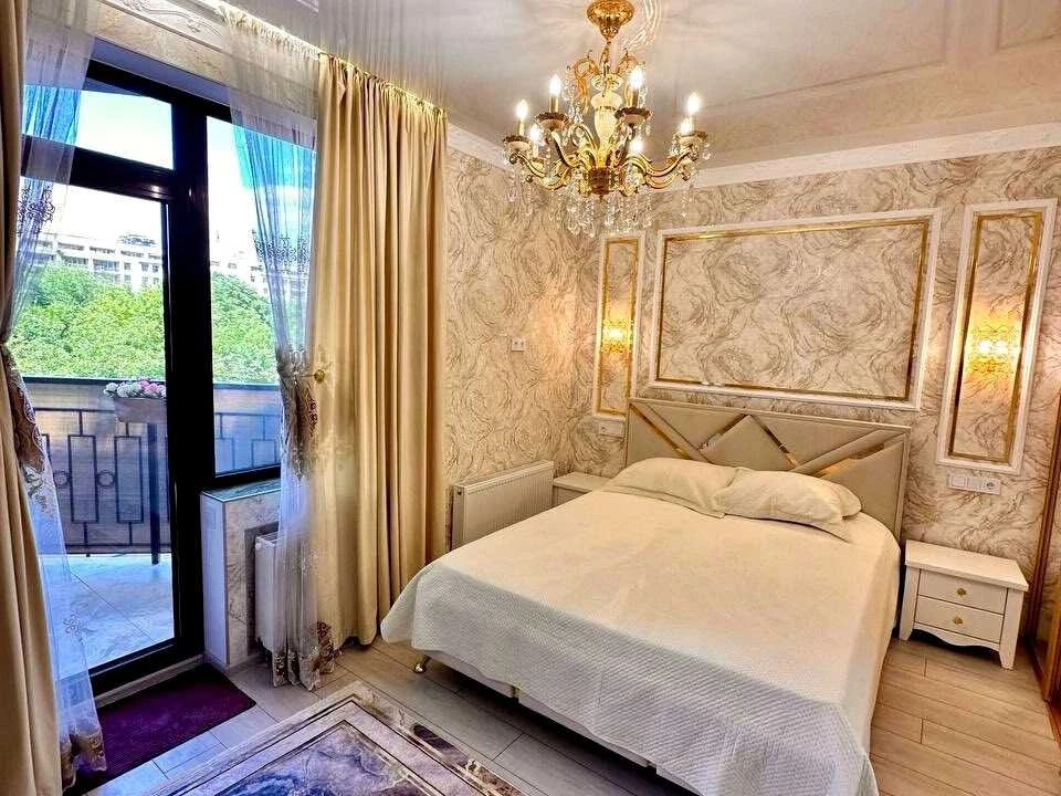 Apartment. Odesa, Genues'ka st.