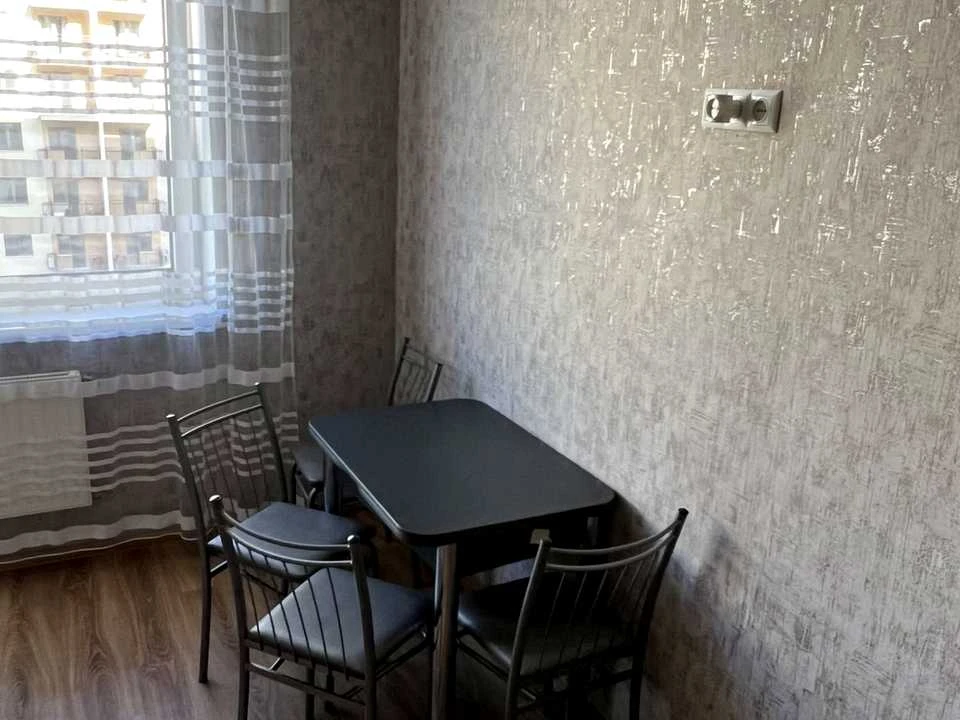 Apartment. Pearl Street, Odessa